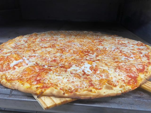 Huge Party Pizza 28".