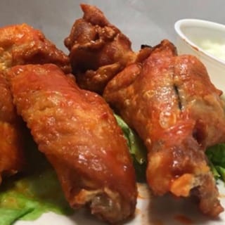 5 Wings And Crinkle Fries